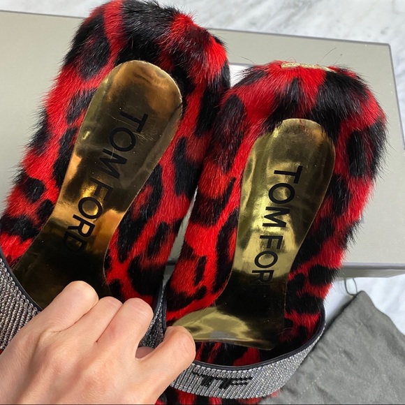 ❌SOLD❌Tom Ford Embellished Tf Slides Metallic fir - Picture 9 of 9